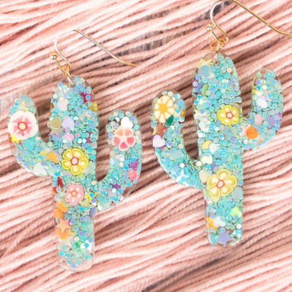 One Blessed Nana Jewelry - NWT *BOUTIQUE*   TURQUOISE THE LAUREN CACTUS ACRYLIC EARRINGS  SPRING/SUMMER